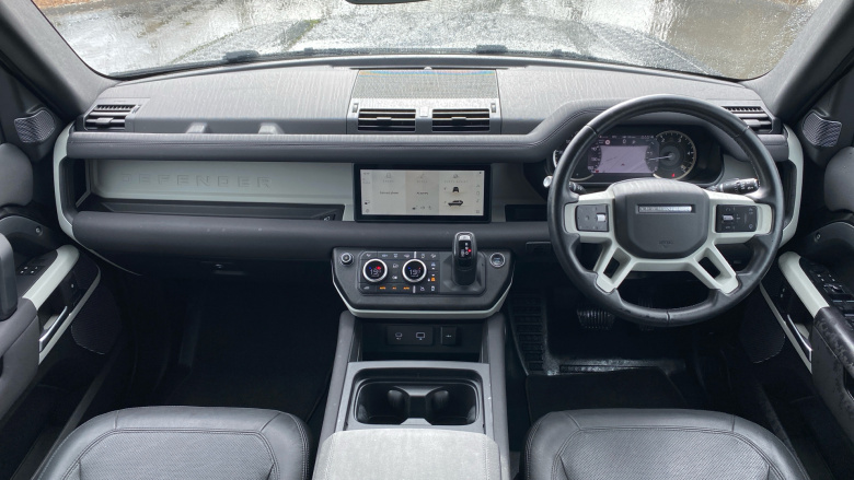 Land Rover Defender 3.0 D250 SE 110 5dr Auto Diesel Estate